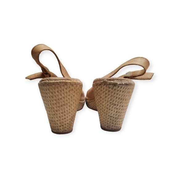 BOC Born Concept Leather Wedges Flower Sandals Size 10 Slingback Tan Open Toe - Picture 9 of 10